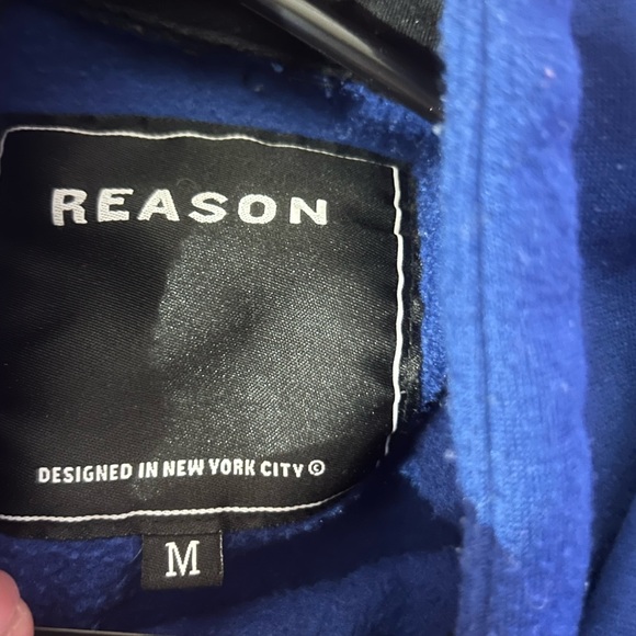 In good condition no holes and not stretched out. - Picture 10 of 10